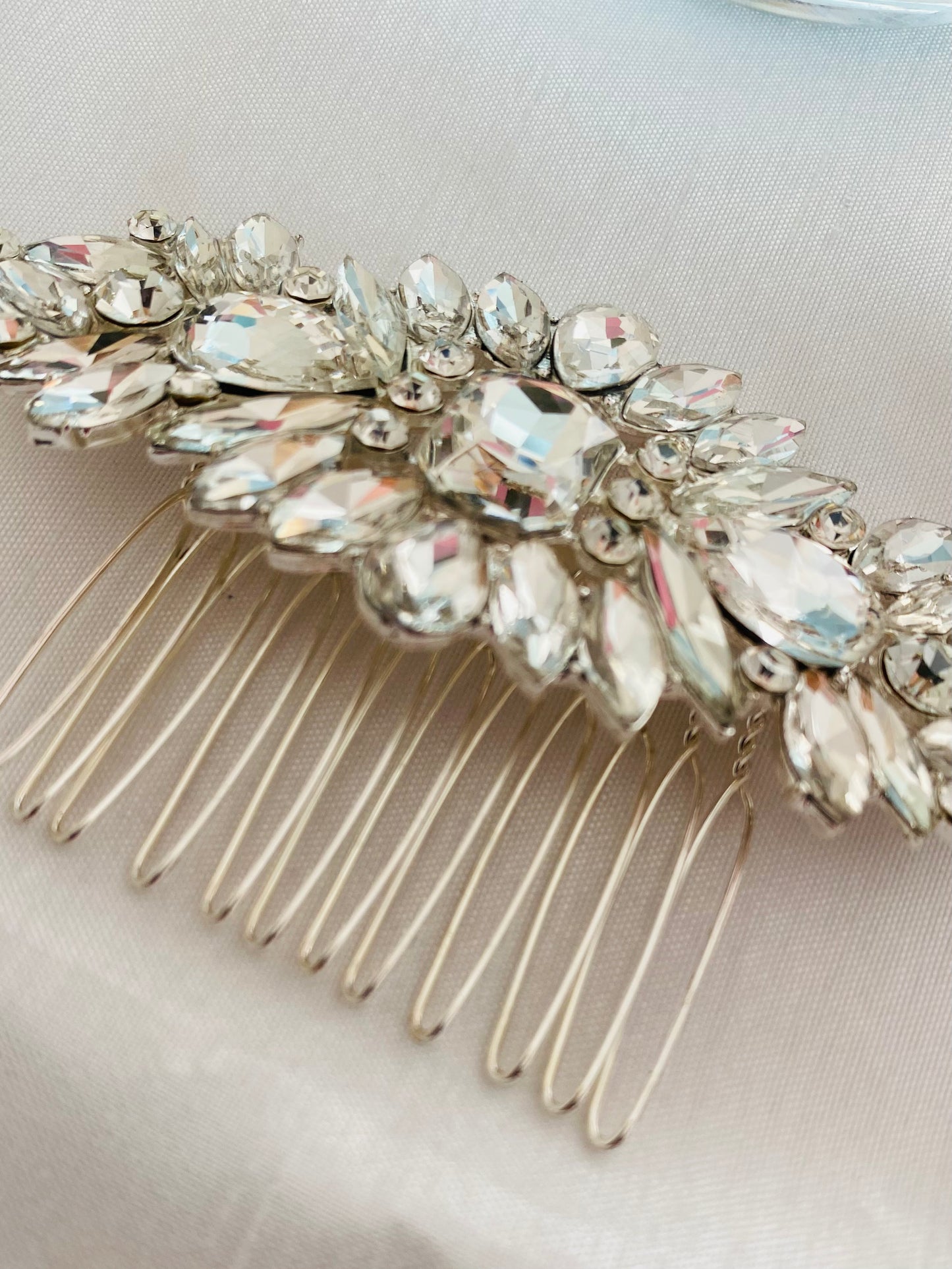 Thea Silver Crystal Comb