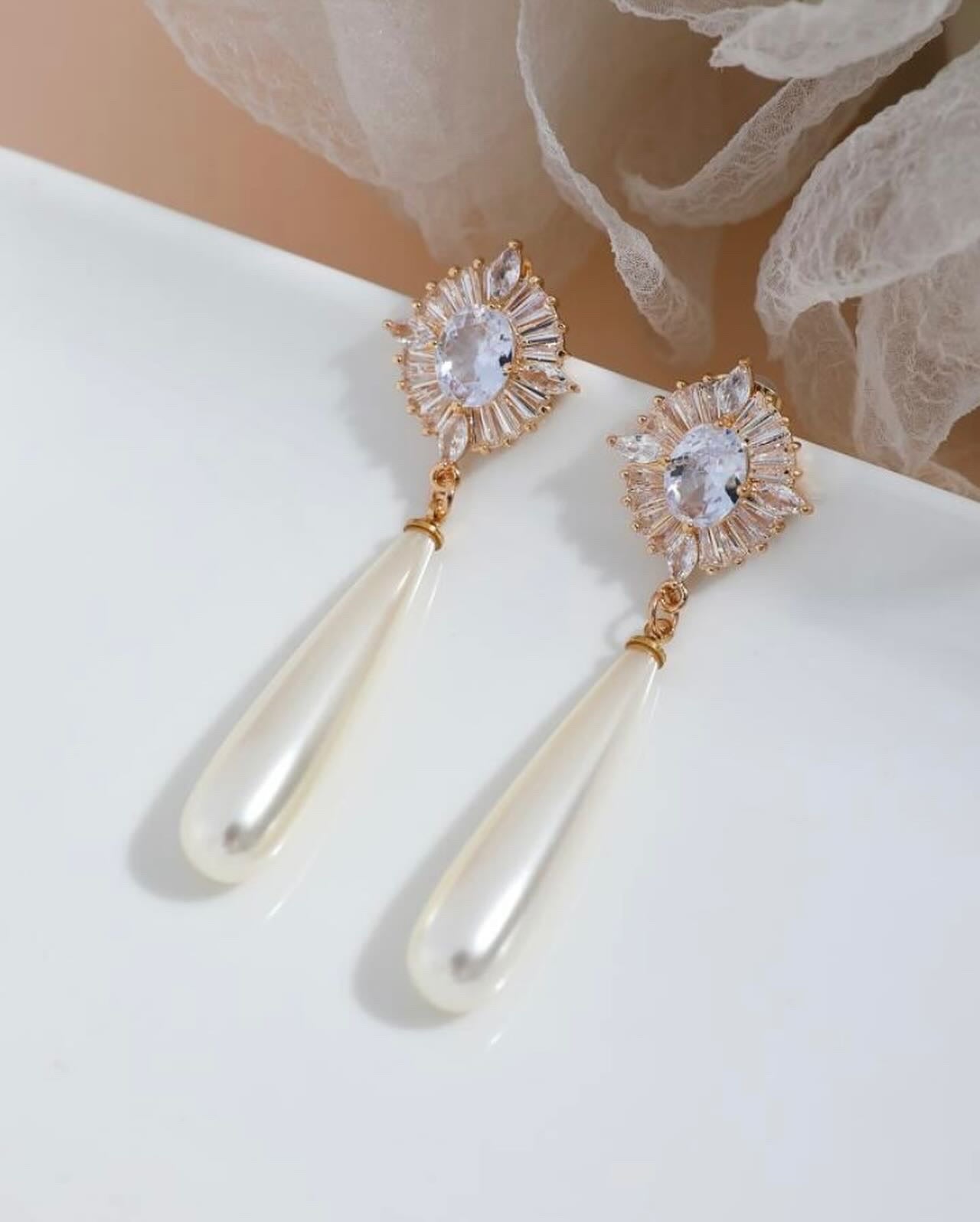 Amelie Crystal Teardrop Pearl Earrings