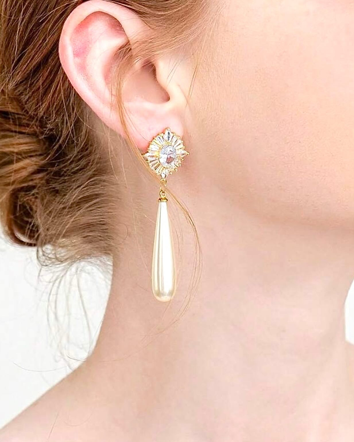 Amelie Crystal Teardrop Pearl Earrings